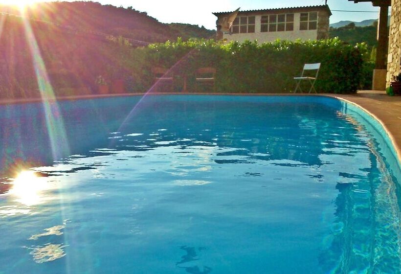تختخواب و صبحانه Chalet Rec Dels Noguers