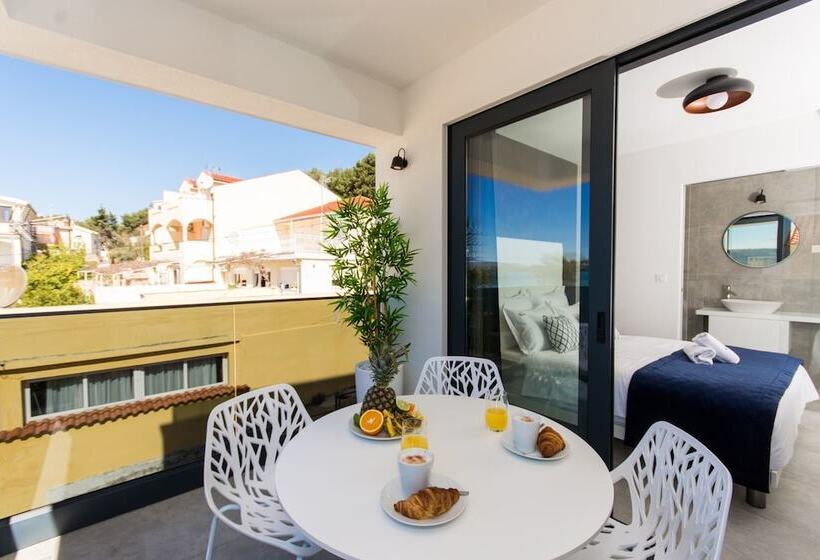 Luxury Apartments Royal M With Pool