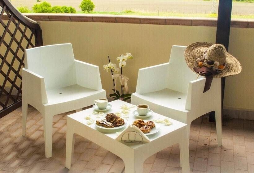 여관 & Resort Perla