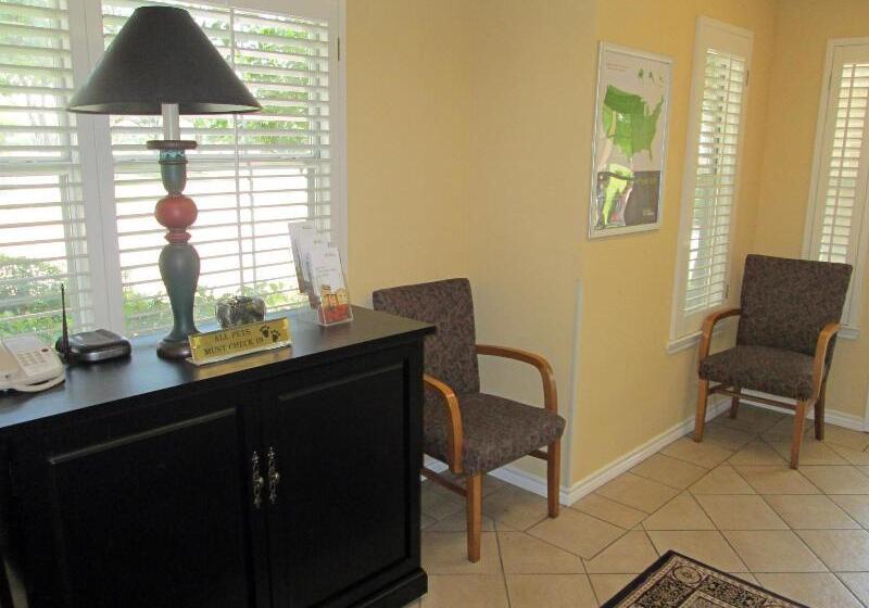 Extended Stay America Suites  Dallas  Las Colinas  Carnaby St