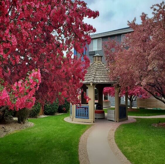 فندق Best Western Plus Hudson I 94