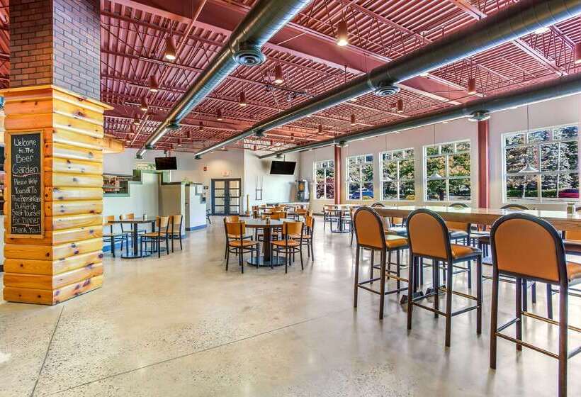 Burrstone Inn, Ascend Hotel Collection