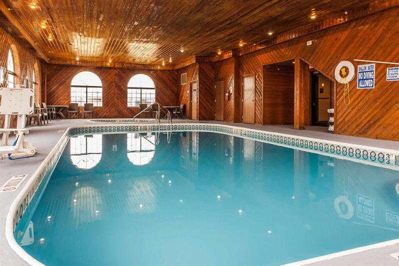 호텔 Comfort Inn & Suites Napoleon