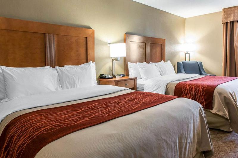 호텔 Comfort Inn & Suites Napoleon