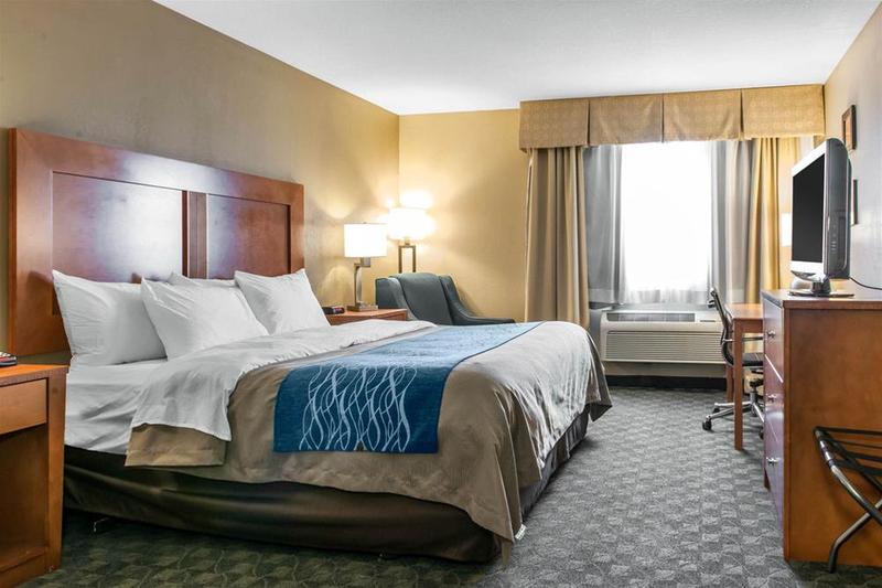 호텔 Comfort Inn & Suites Napoleon