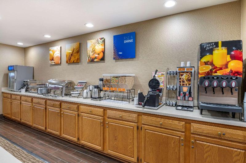호텔 Comfort Inn & Suites Napoleon
