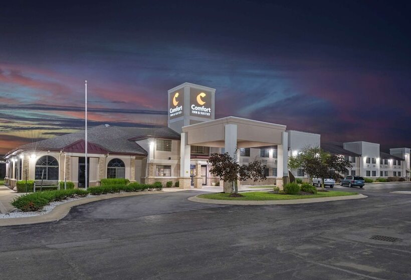 호텔 Comfort Inn & Suites Napoleon