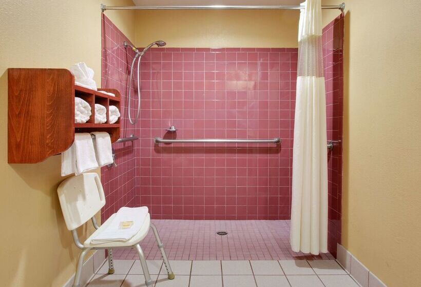 호텔 Days Inn By Wyndham Fairfield