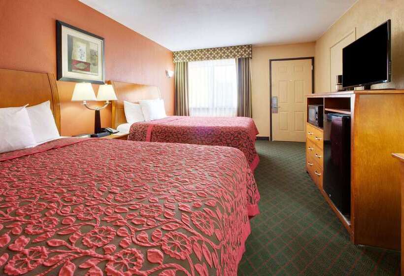 호텔 Days Inn By Wyndham Fairfield