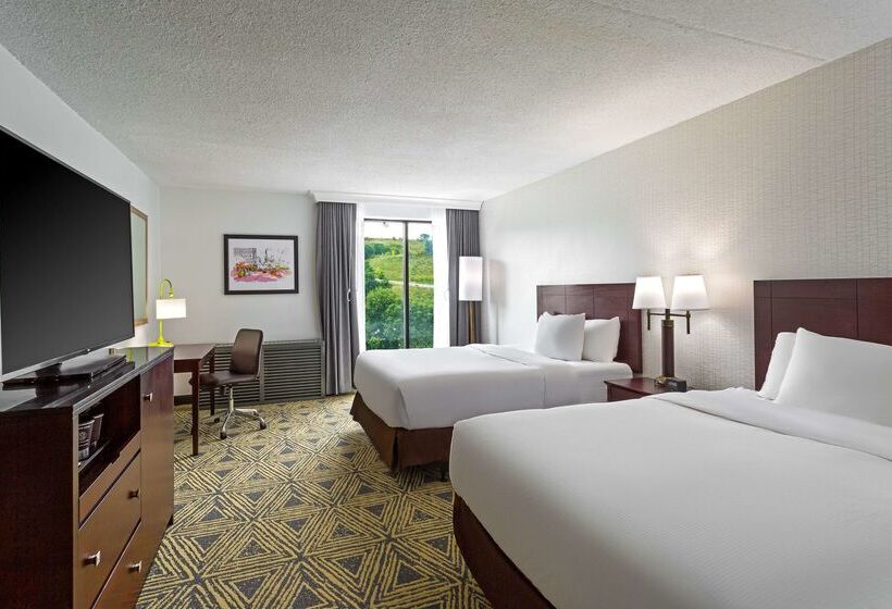 호텔 Doubletree By Hilton Washington Meadow Lands Casino Area