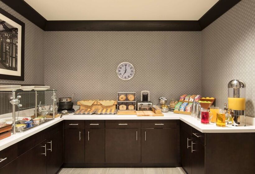 בית מלון כפרי Doubletree By Hilton Schenectady Downtown