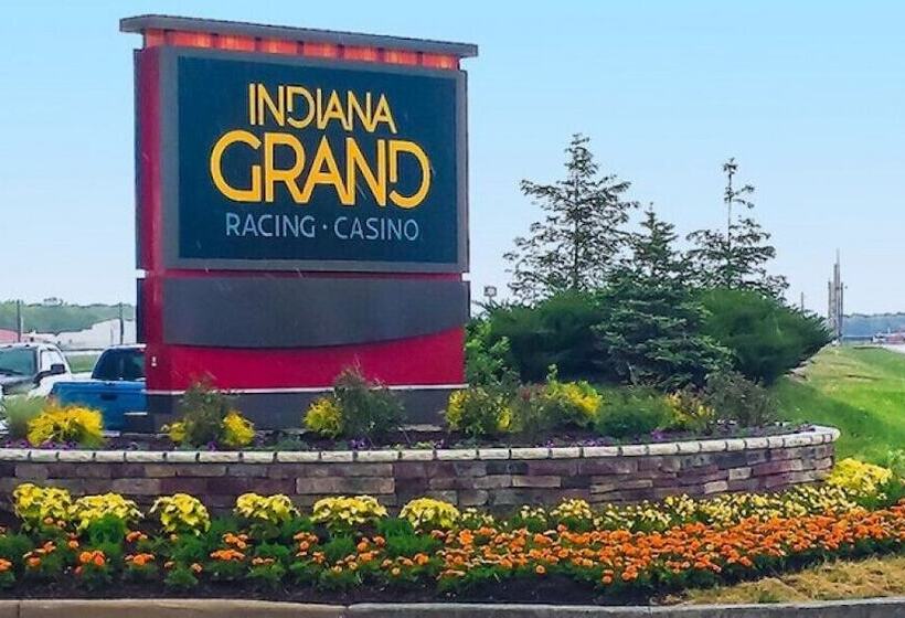 فندق Econo Lodge