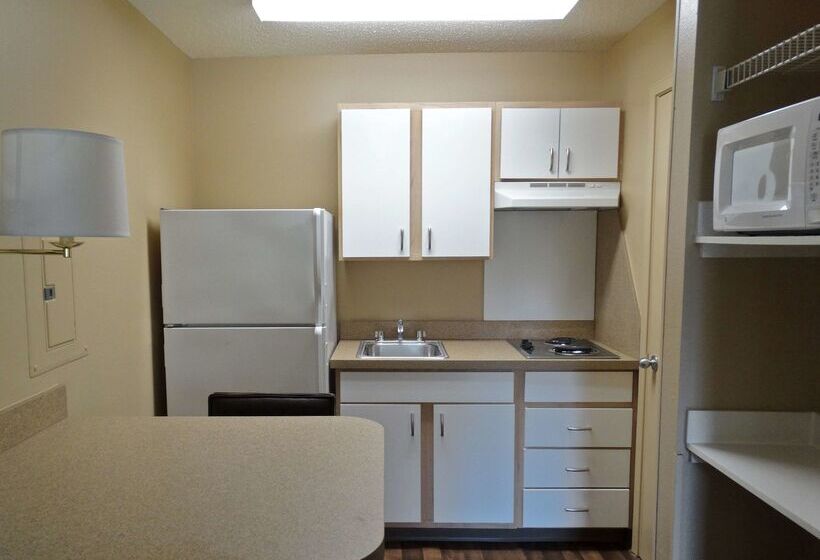בית מלון כפרי Extended Stay America Select Suites   Atlanta   Perimeter   Hammond Drive