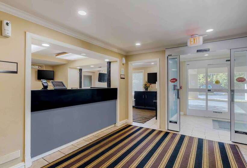 בית מלון כפרי Extended Stay America Suites  Boston  Waltham  52 4th Ave