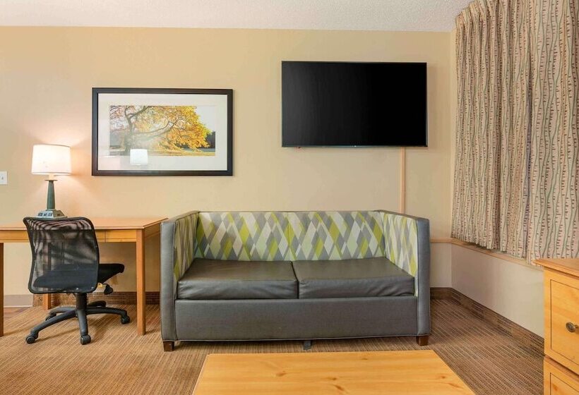 هتل Extended Stay America Suites  Chicago  Schaumburg  Convention Center