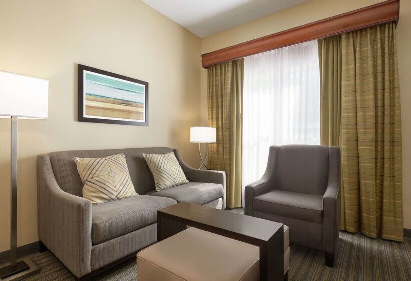 בית מלון כפרי Homewood Suites By Hilton St. Petersburg Clearwater