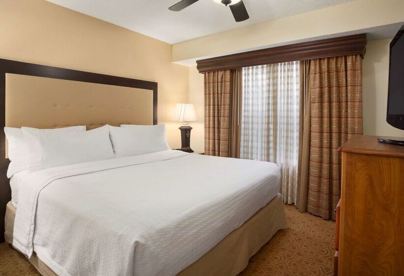 هتل Homewood Suites Dallas/park Central