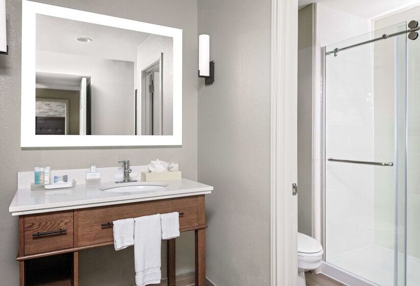 בית מלון כפרי Homewood Suites By Hilton Ft. Worthbedford