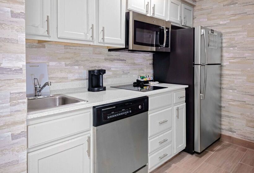 בית מלון כפרי Homewood Suites By Hilton Ft. Worthbedford