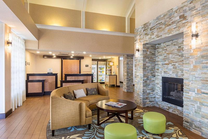 هتل Homewood Suites By Hilton Grand Rapids