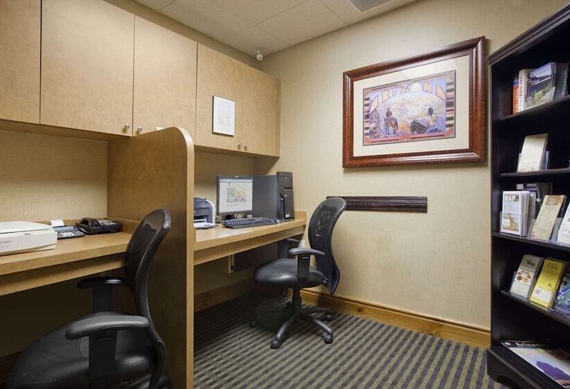 בית מלון כפרי Homewood Suites By Hilton Phoenixbiltmore