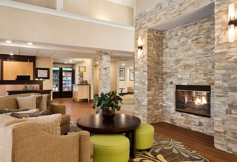 호텔 Homewood Suites Toledo Maumee