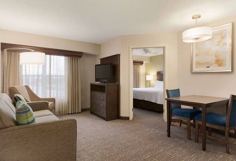 호텔 Homewood Suites Toledo Maumee