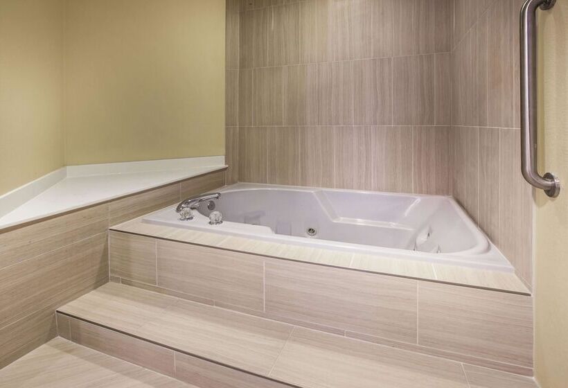 فندق La Quinta By Wyndham Kokomo