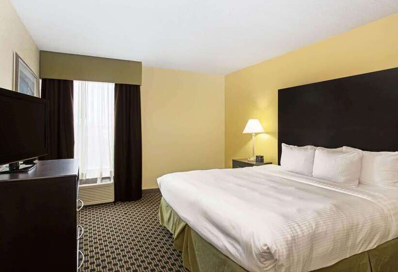 בית מלון כפרי La Quinta Inn & Suites By Wyndham Salina