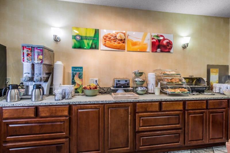 Отель Quality Inn Denver Westminster