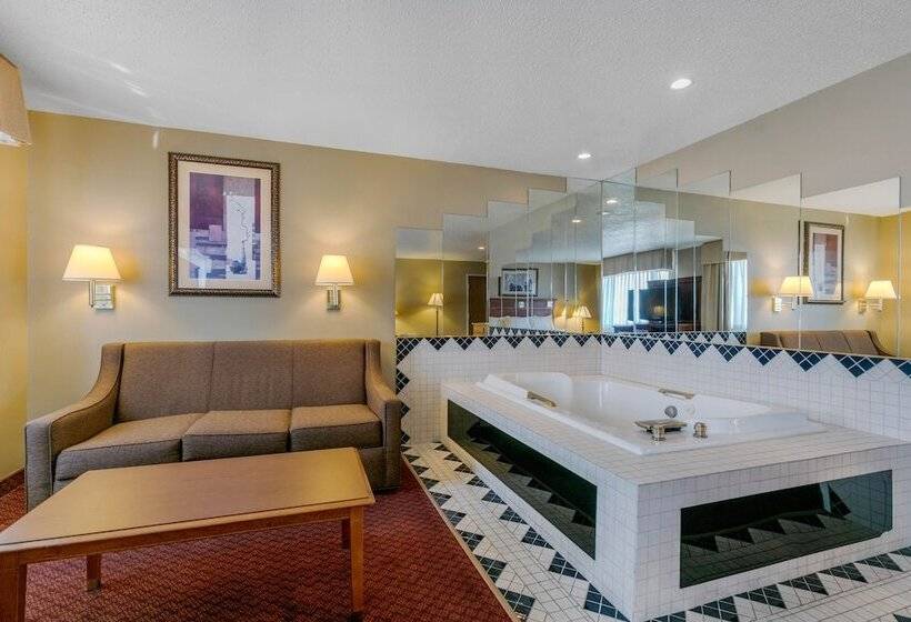 هتل Quality Inn Near Monument Health Rapid City Hospital