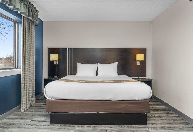 هتل Quality Inn & Suites Mall Of America  Msp Airport