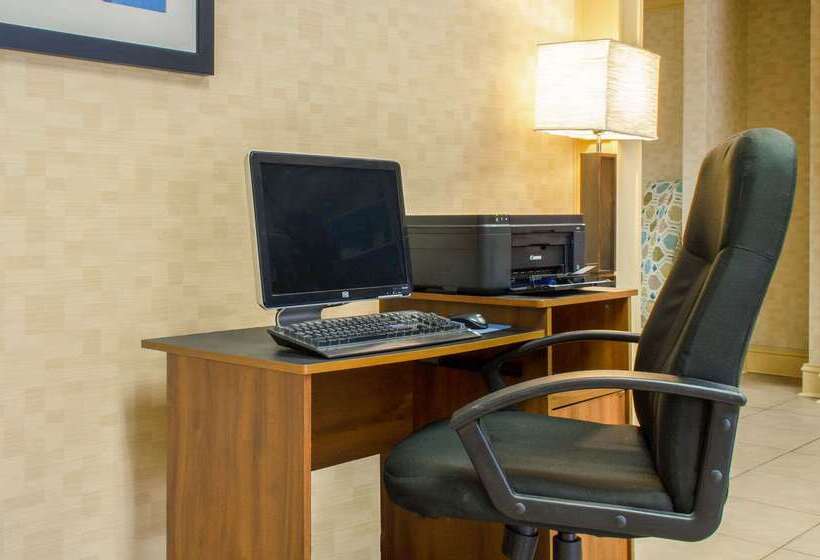 فندق Quality Inn University Area