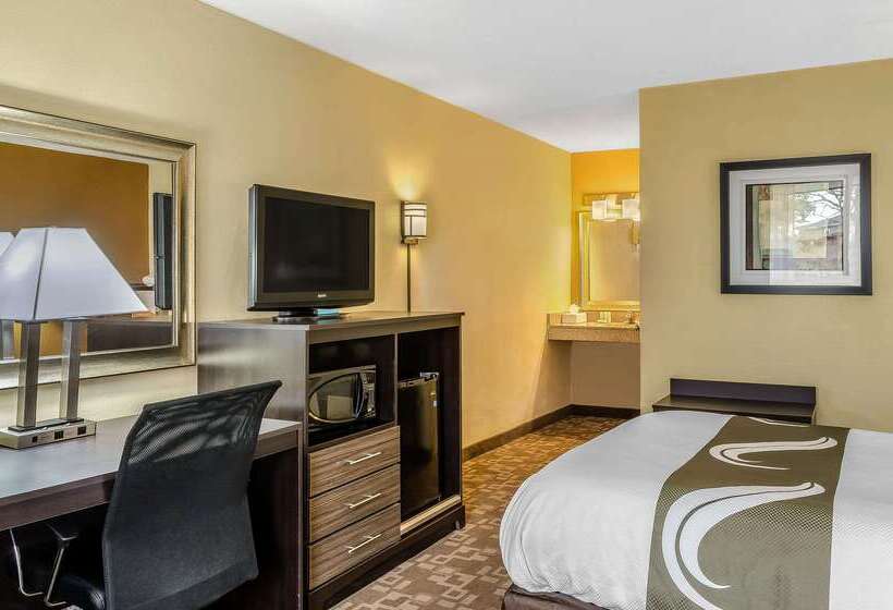 فندق Quality Inn University Area
