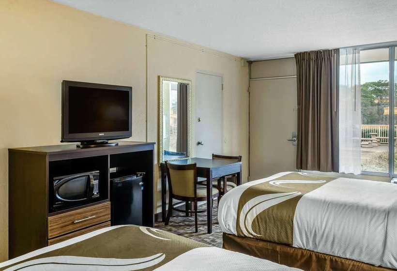 فندق Quality Inn University Area