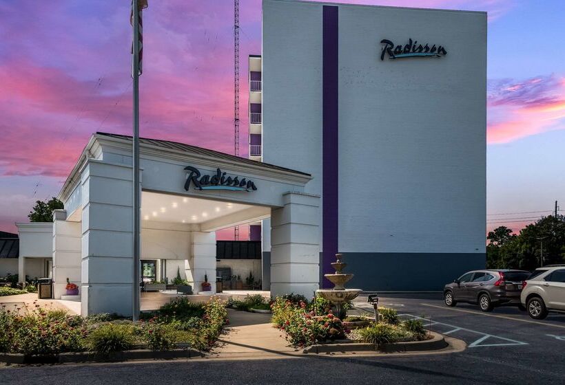 Radisson Hotel Grand Rapids Riverfront