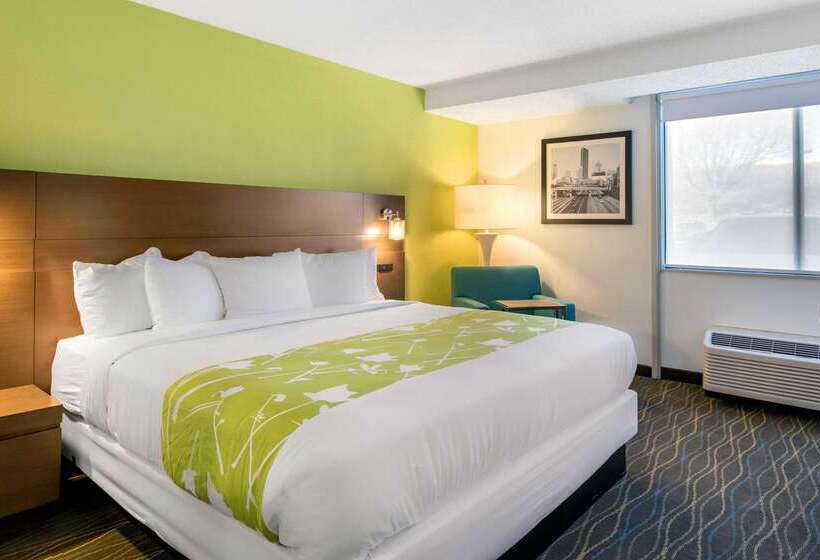 Radisson Hotel Grand Rapids Riverfront