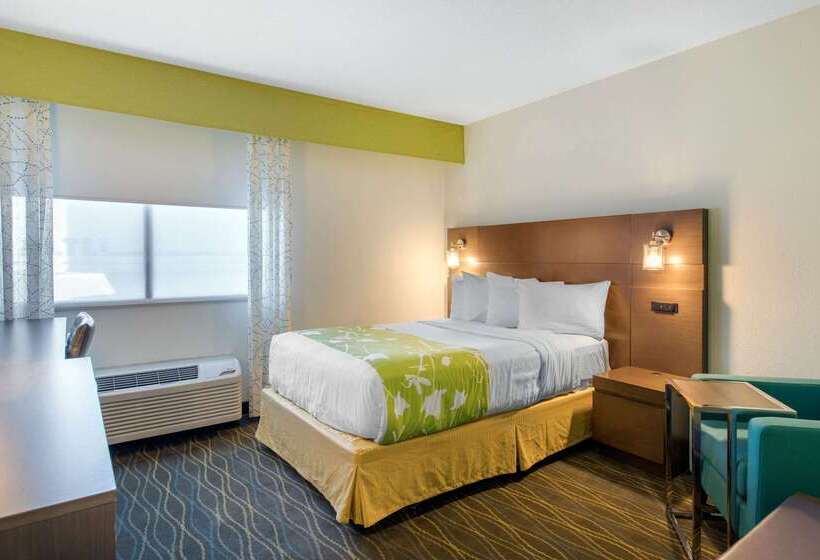 Radisson Hotel Grand Rapids Riverfront