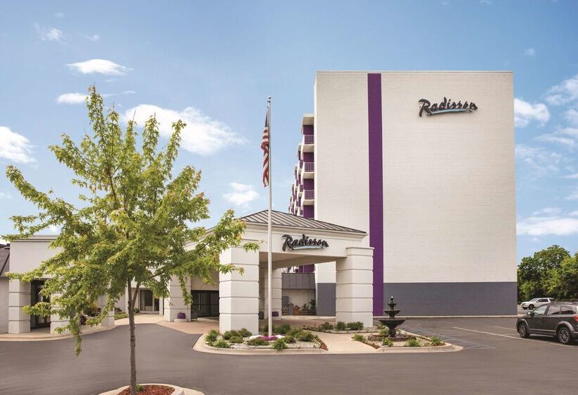 Radisson Hotel Grand Rapids Riverfront