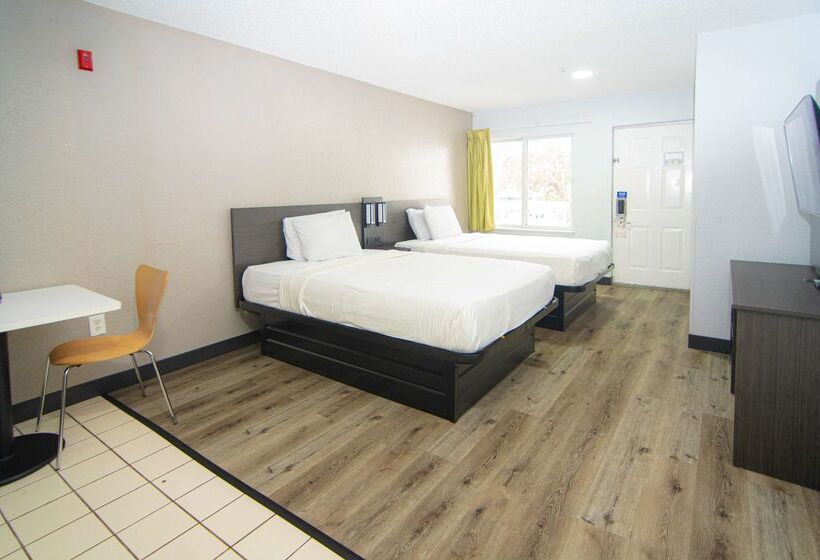 فندق Studio 6west Palm Beach, Fl