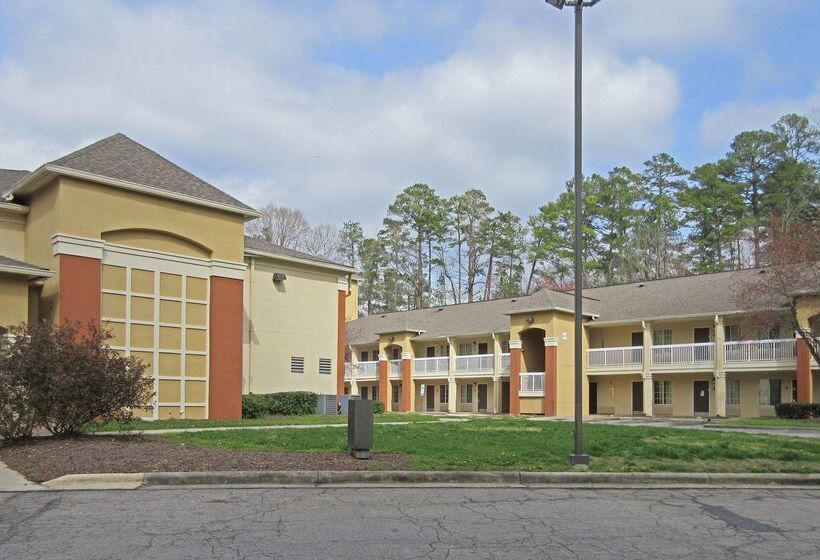 בית מלון כפרי Suburban Studios Raleigh   Crabtree Valley