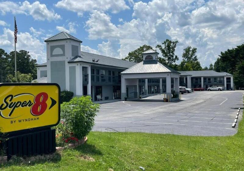 فندق Super 8 By Wyndham Elberton