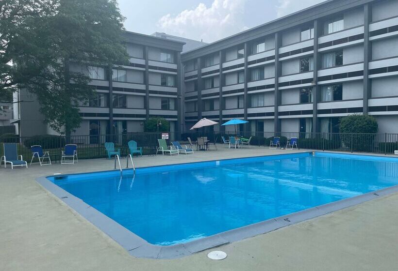 فندق Wingate By Wyndham Troy