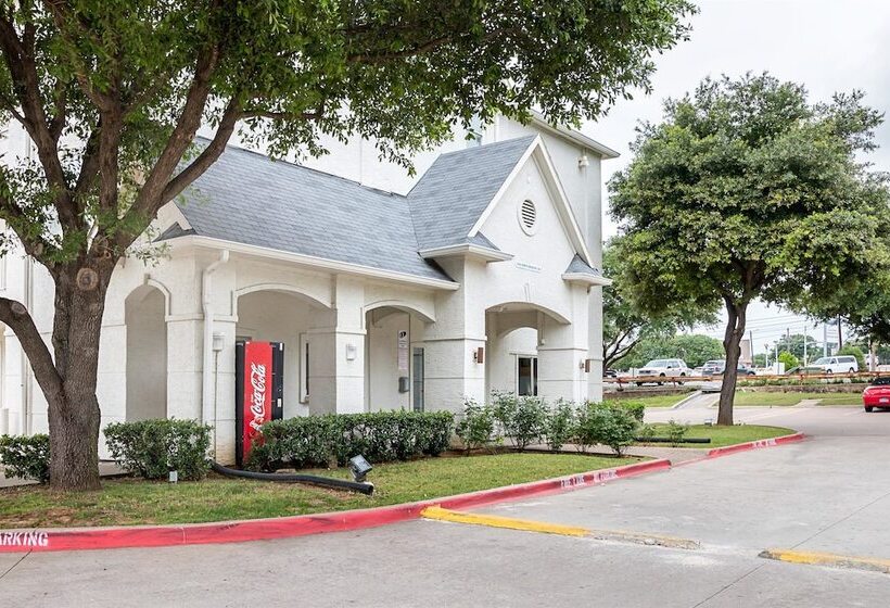 Motel 6 Grand Prairie, Tx   Near Six Flags Drive