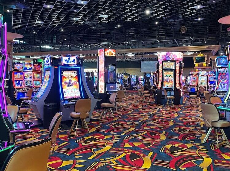 منتجع Hollywood Casino Tunica