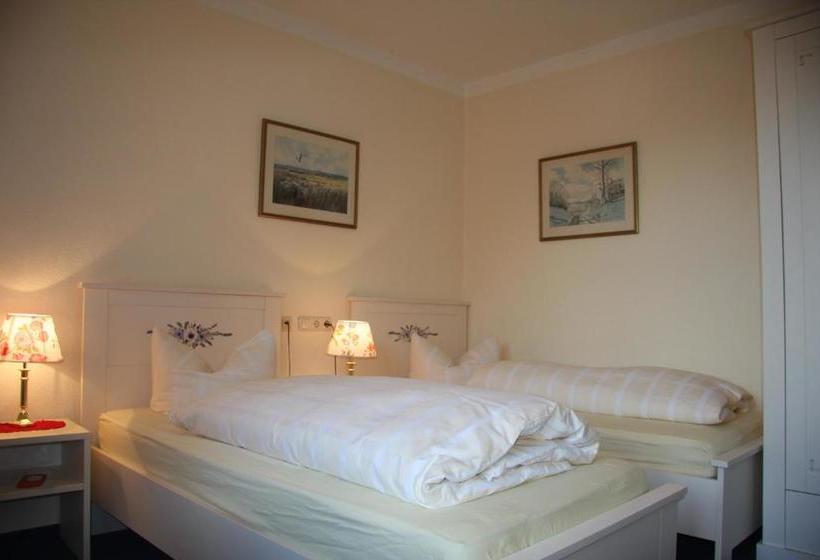 فندق Und Restaurant Knesebecker Hof