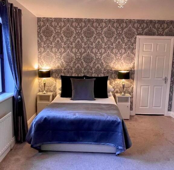 بنسيون Killaran House