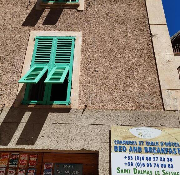 مبيت وإفطار La Petite étoile D Hôtes En Mercantour