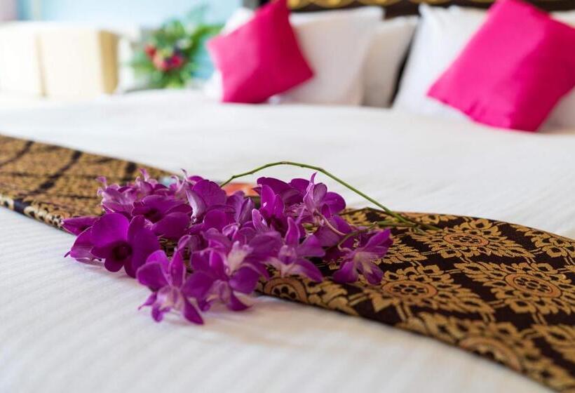 هتل Ayodhaya Palace Beach Resort   Sha Plus Certified