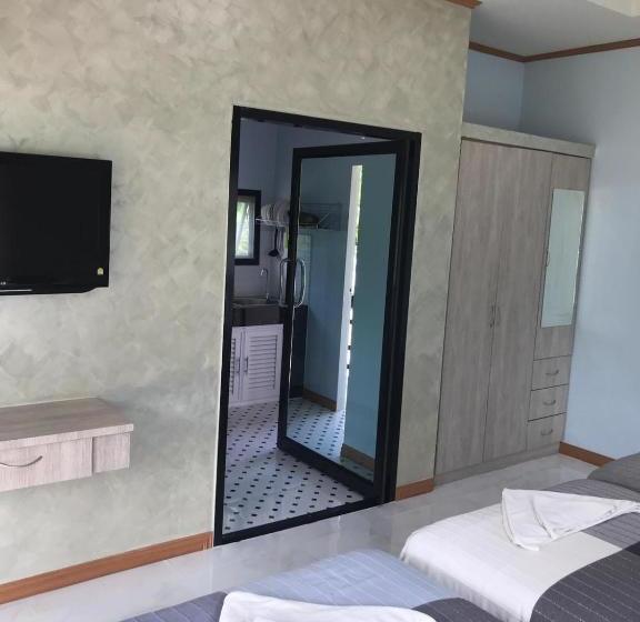 هتل Fine Times Resort
